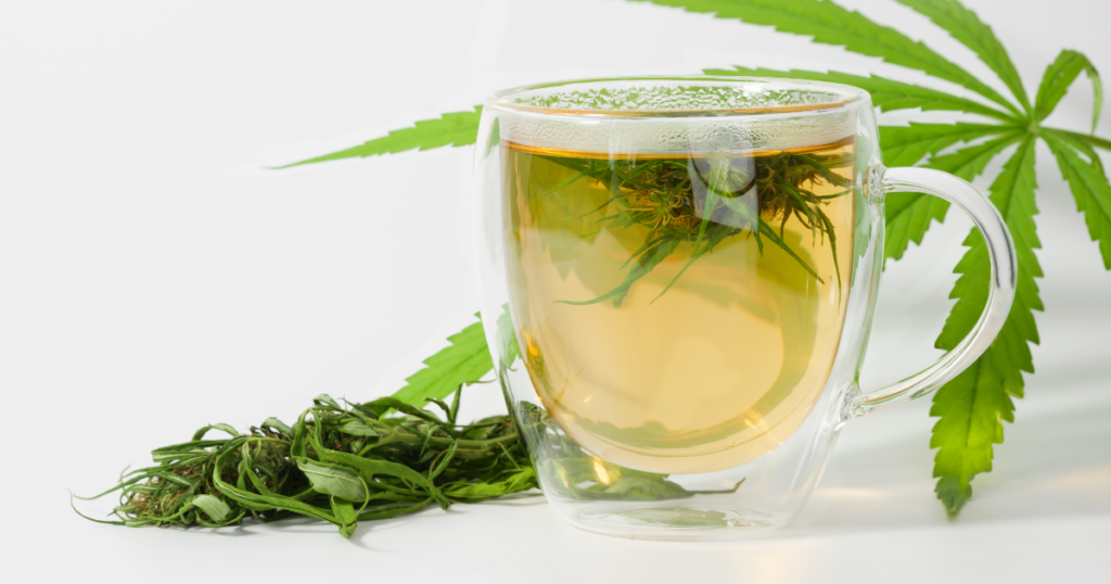 Een kop CBD thee.